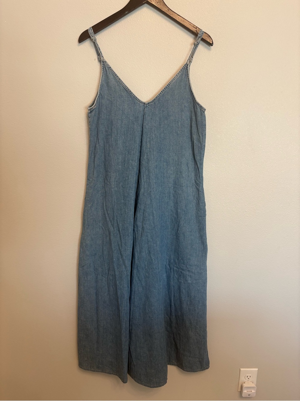Zara Chambray Denim Slip Dress – Light Wash, Size S